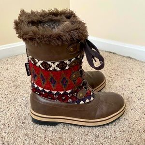 Francesca’s MUKLUKS, ALEXA COLD WEATHER BOOTS